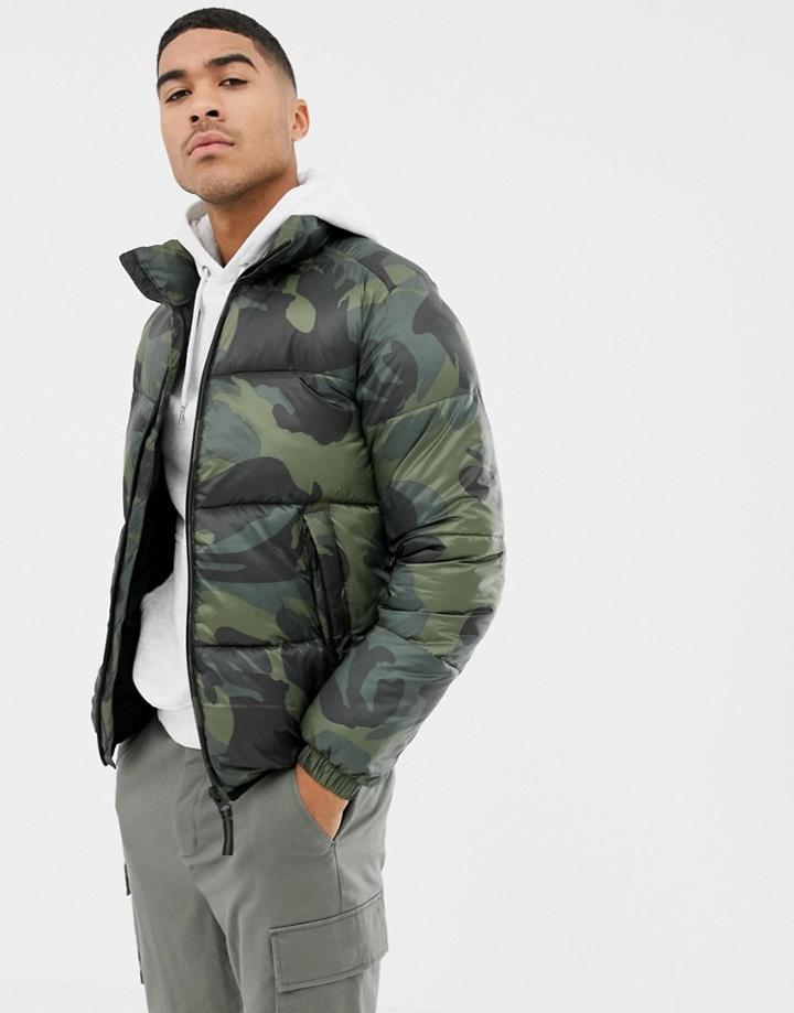 Pull & Bear Puffer Jacket In Camo - Green