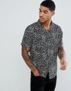 Boohooman Regular Fit Revere Collar Shirt In Zebra Print - Black