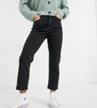 New Look Petite Straight Leg Jeans In Black