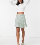 Fashion Union Flippy Mini Skirt In Mint Floral-green