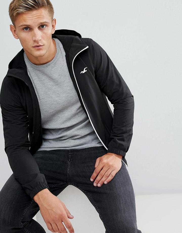 Hollister Lightweight Hooded Jacket Seagull Logo In Black - Black