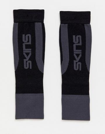 Skins Running Seamless Calf Tights In Black - Black