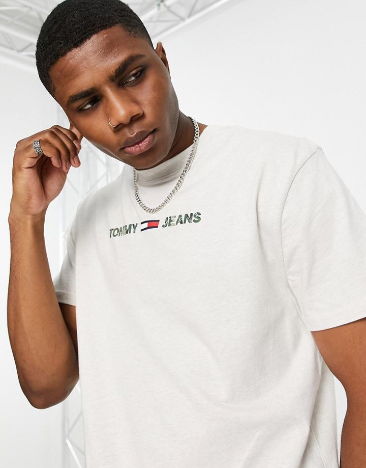 Tommy Jeans Linear Camo Logo T-shirt In White Heather