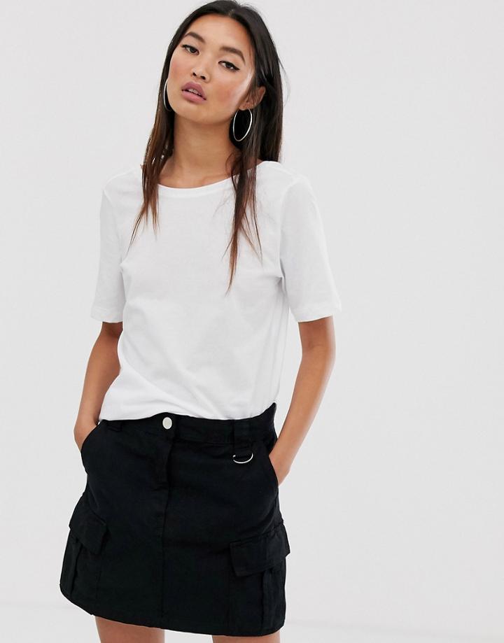 Noisy May Dring Short Sleeve Cropped T-shirt - White