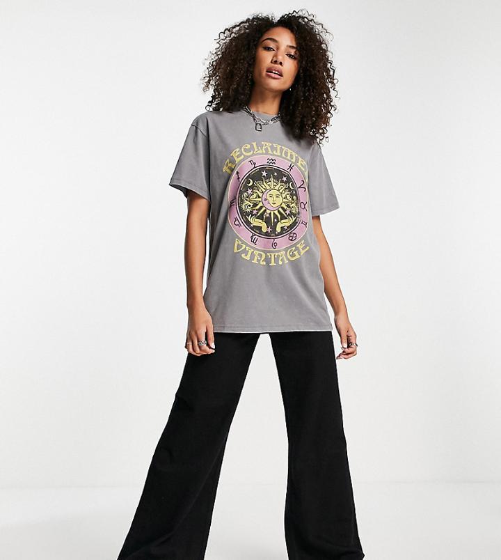 Reclaimed Vintage Inspired Inclusive T-shirt In Washed Gray With Sun And Moon Print