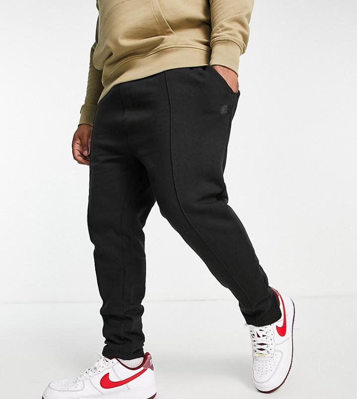 Soul Star Plus Tapered Pin Tuck Sweatpants In Black