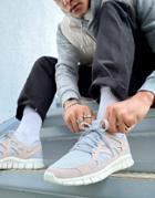 Nike Free Run 2 Sneakers In Pure Platinum/fossil Stone-gray