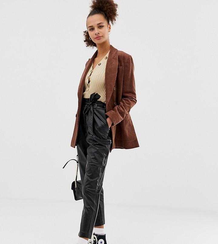 New Look Pu Tie Waist Pants In Black