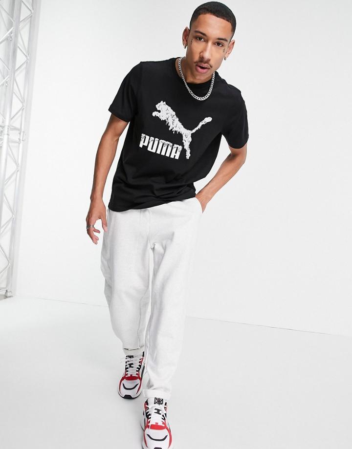 Puma Graphic Logo T-shirt In Black