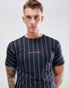 Hype T-shirt In Pinstripe - Black