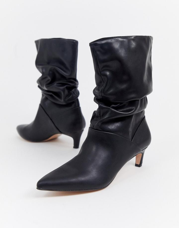 Stradivarius Point Toe Slouch Boot - Black