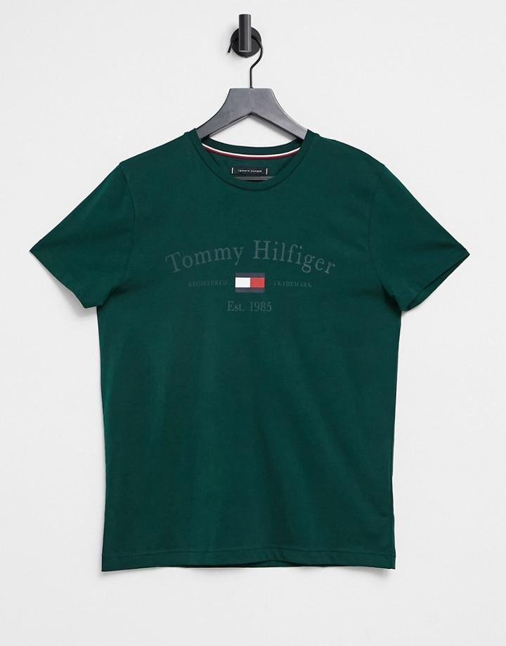 Tommy Hilfiger Front Central Logo Print T-shirt In Hunter Green