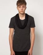 Unconditional Inserted Scarf T-shirt - Gray