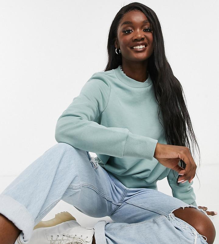 Noisy May Tall Sweatshirt In Green-gray