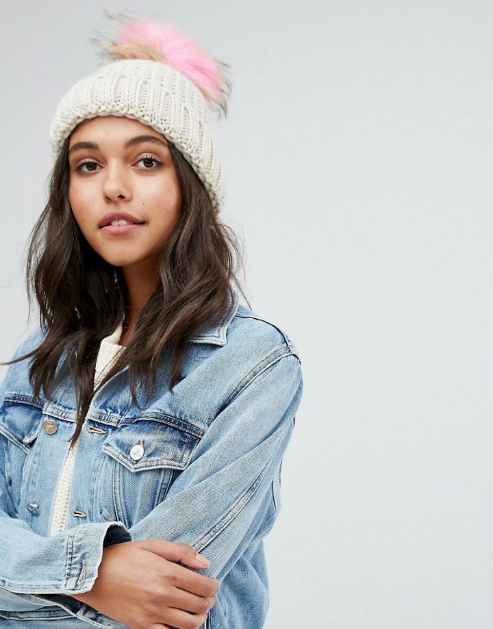 New Look Faux Fur Pom Bobble Hat - Pink