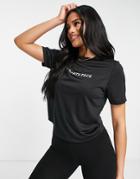 The North Face Training Mountain Athletic T-shirt In Black