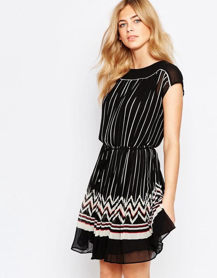 Oasis Pleat Stripe Dress - Black