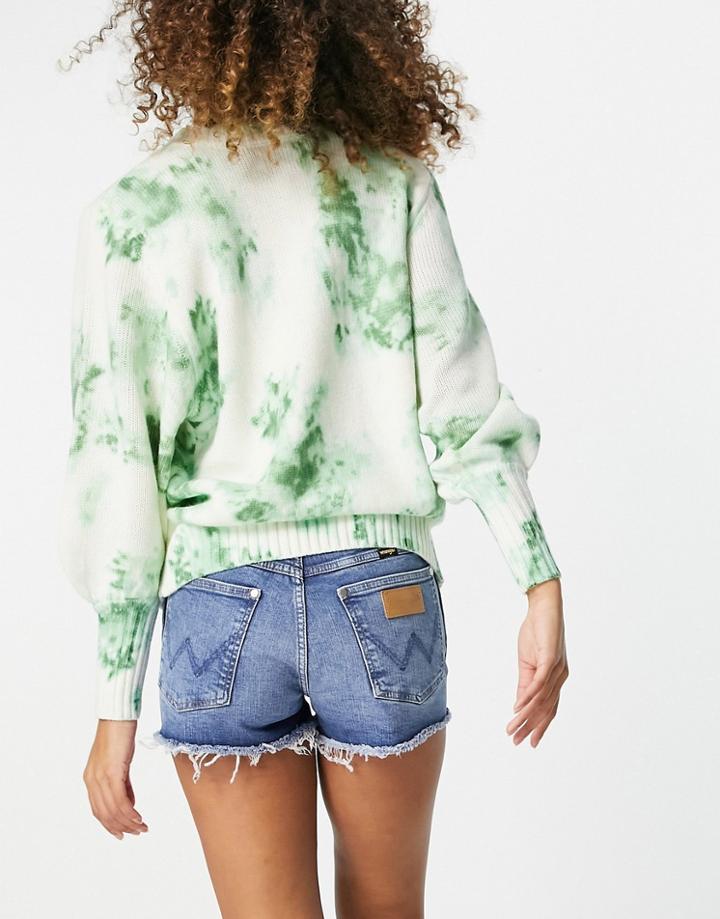 Wrangler Festival Shorts In Midwash Blue-blues