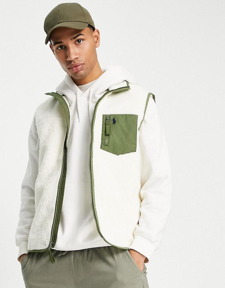 Polo Ralph Lauren Player Logo Sherpa Vest In Cream-white