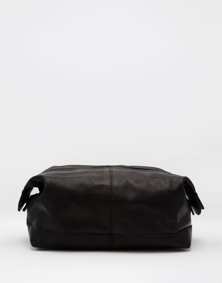Lyle & Scott Leather Toiletry Bag - Black
