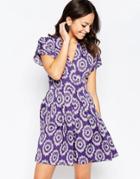 Closet Blu Cross Front Dress In Ikat Print - Gray Multi