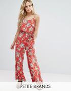 Yumi Petite Jumpsuit In Floral Print - Red