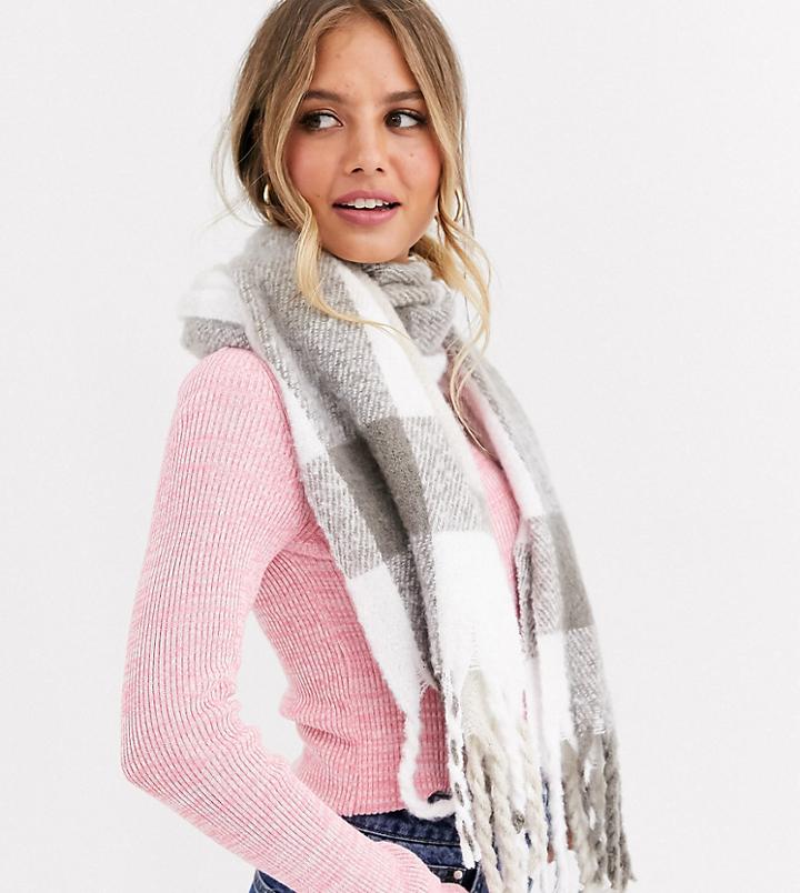 Stitch & Pieces Exclusive Cream Check Scarf