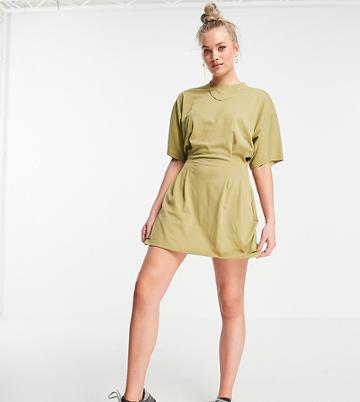 Missguided Tall T-shirt Dress With Cinched Waist In Khaki-green