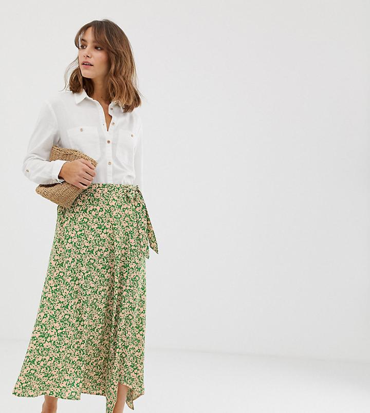 New Look Ditsy Floral Wrap Skirt In Green