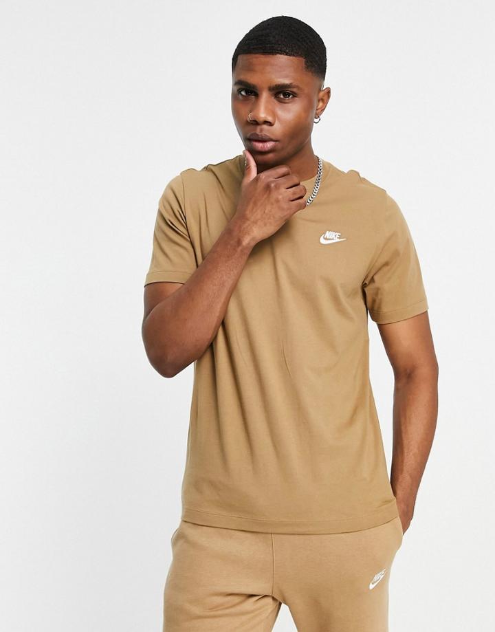 Nike Club T-shirt In Dark Sand-brown