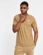 Nike Club T-shirt In Dark Sand-brown