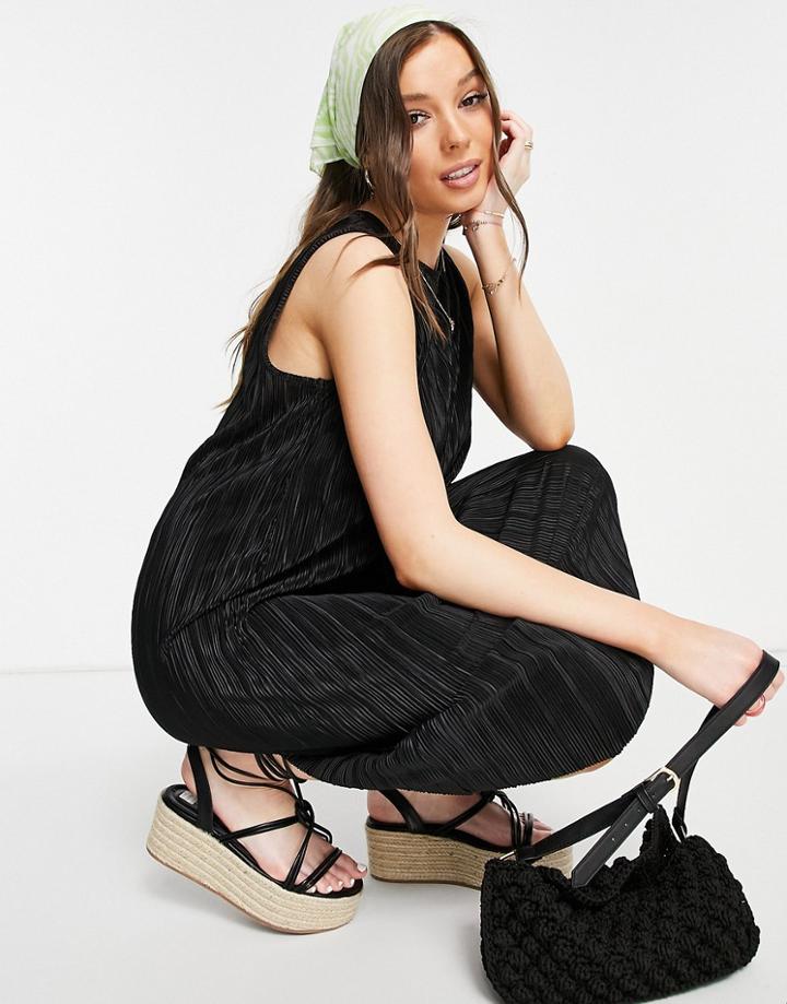 Monki Bina Midi Dress In Black Plisse