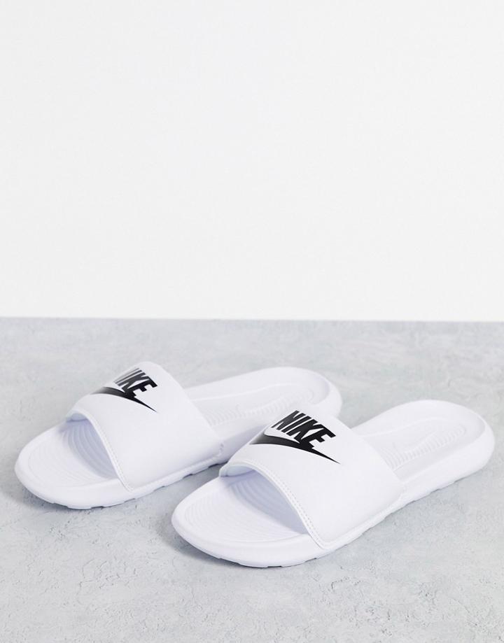 Nike Victori Slides In White