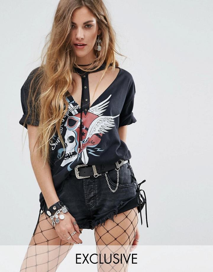 Reclaimed Vintage Inspired T-shirt With Choker Cut Out - Black