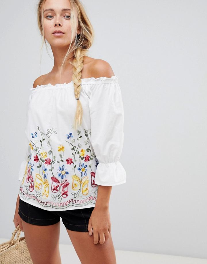 Qed London Off Shoulder Embroidered Top - White