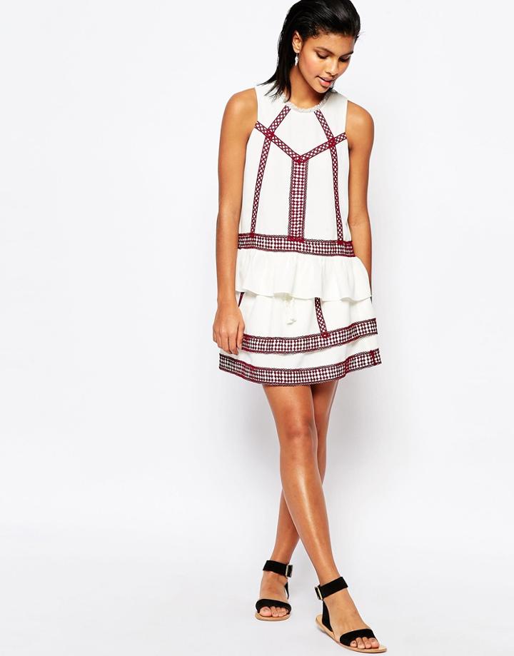 Moon River Flippy Skirt With Contrast Embroidered Trim - Ivory