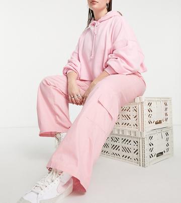 Daisy Street Plus Relaxed Y2k Cargo Pants In Baby Pink