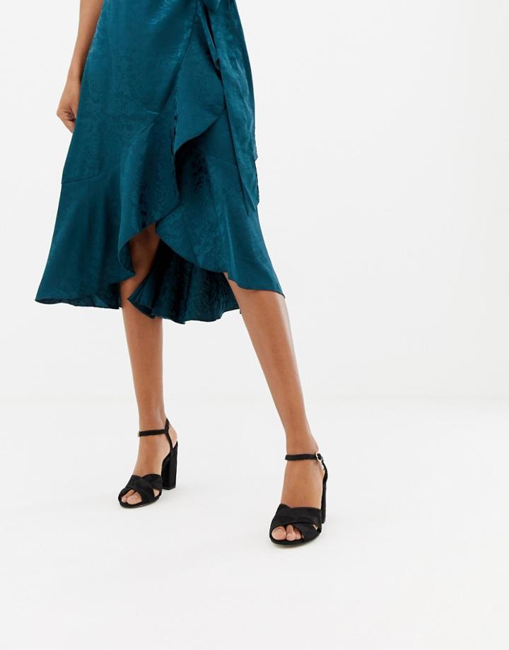 Miss Selfridge Velvet Crossover Block Heel - Black