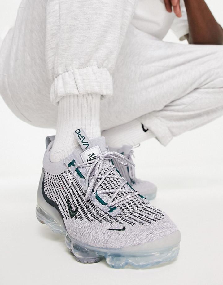 Nike Air Vapormax 2021 Se Flyknit Sneakers In Light Bone/dark Atomic Teal-neutral