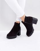 Truffle Elastic Heel Chelsea Boot - Black