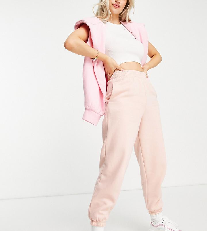 New Look Petite Cuffed Sweatpants In Pink - Part Of A Set