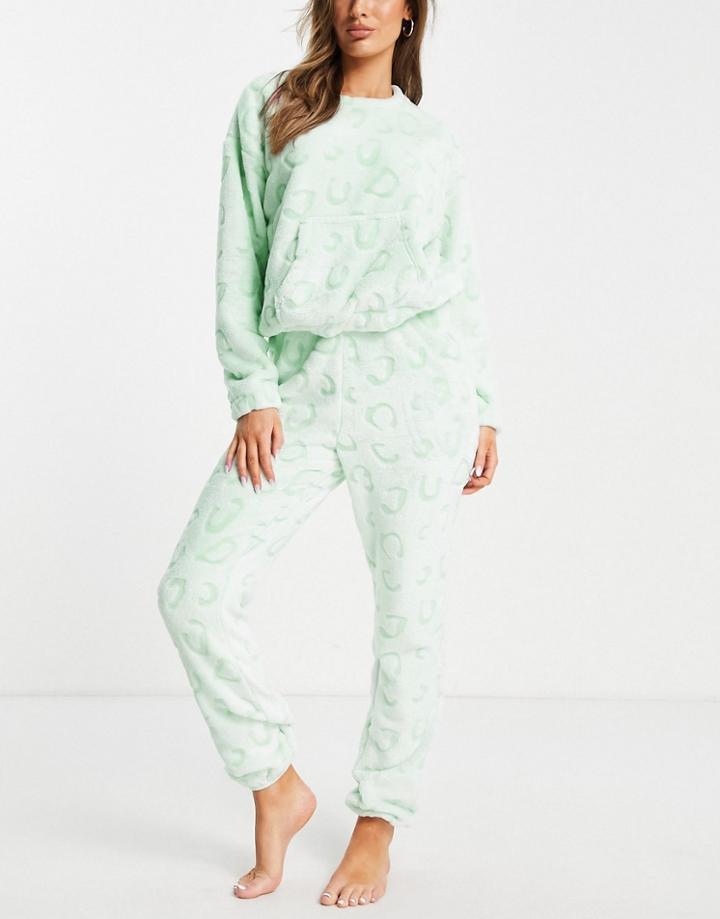 Asos Design Lounge Animal Super Fluffy Fleece Sweat & Sweatpants Set In Multi