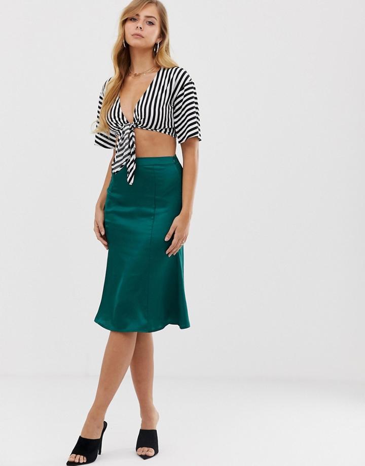 Boohoo Midi Satin Skirt In Green - Green
