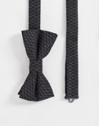 Twisted Tailor Bow Tie In Black With Tonal Houndstooth Print