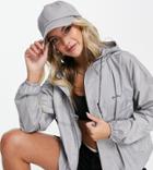 Columbia Flash Challenger Cropped Windbreaker Jacket In Gray - Exclusive At Asos