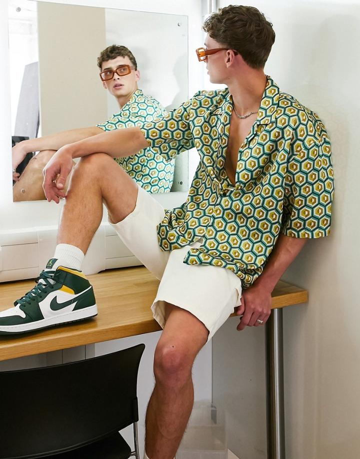 Bershka Relaxed Shirt In Green Geometric Print