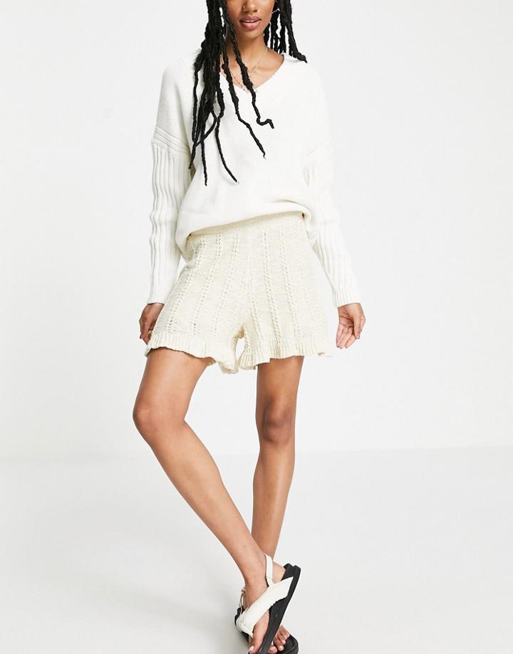Vero Moda Cotton Blend Knitted Shorts In Cream - Cream-white