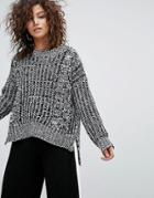 Lasula Chunky Knit Dip Hem Sweater - Black