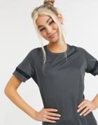 Nike Football Academy Dry T-shirt In Gray-black