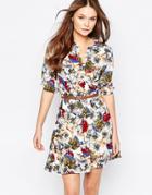 Yumi Belted Dress With 3/4 Sleeves In Thistle Print - White
